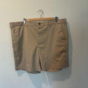 Roundtree & Yorke Men's Khaki Flat Front Shorts